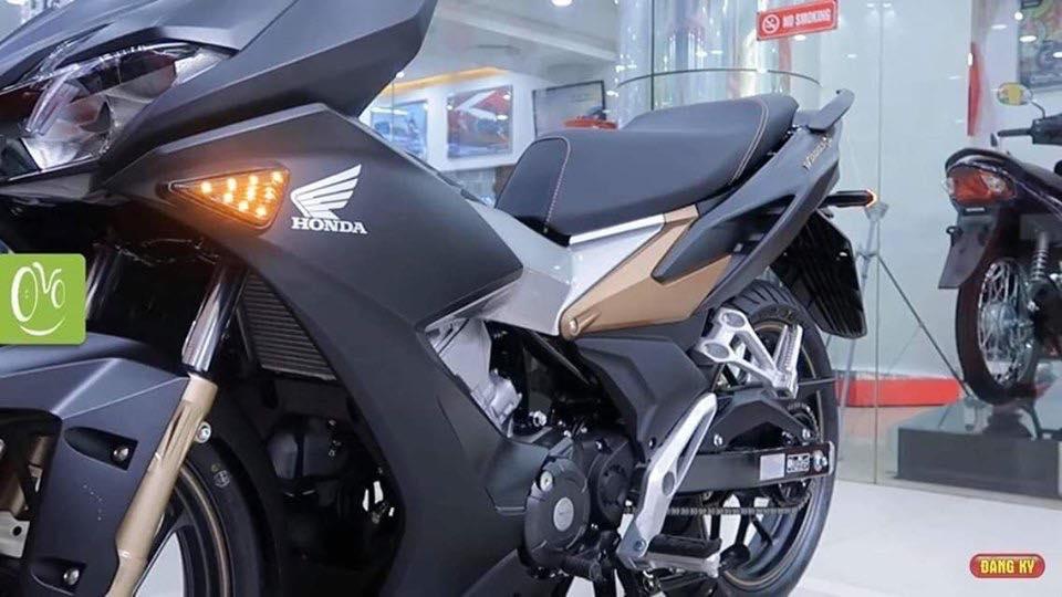Xi nhan tam giác Winner x ( mọi xe )