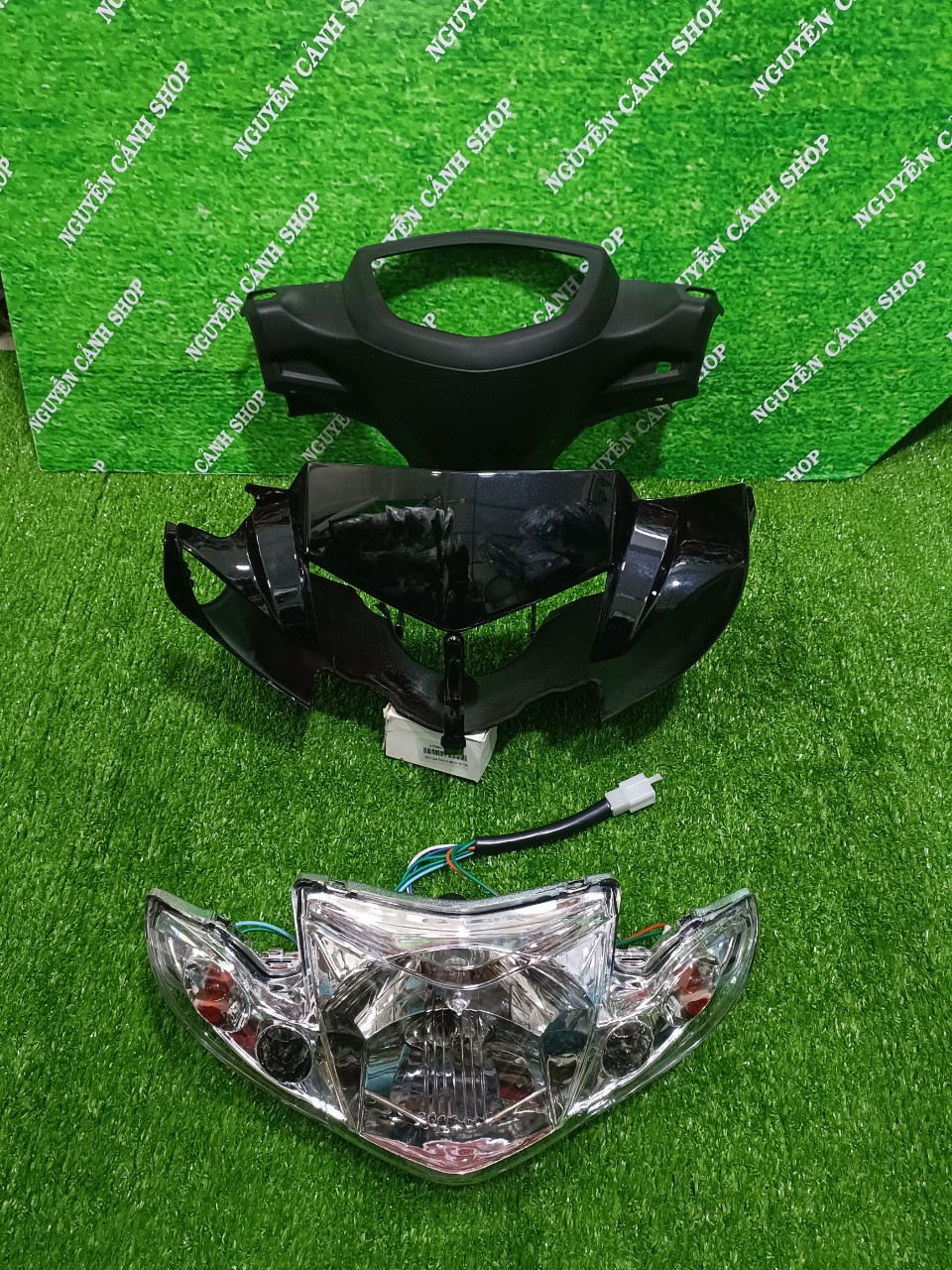 đầu đèn sirius hello