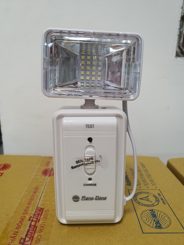 Đèn LED Chiếu sáng Khẩn cấp Rạng Đông Model: D KC05 3W
