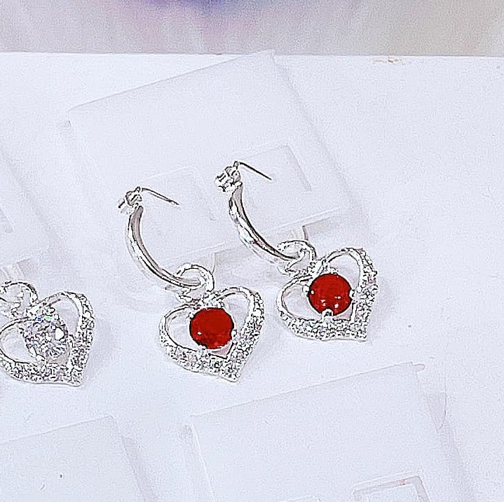 Bông tai trẻ em mặt tim chất liệu bạc s925 MS54a