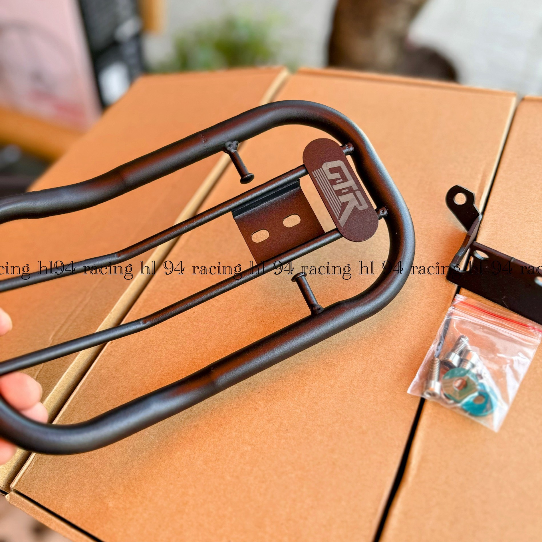 Baga giữa GTR yamaha PG1 ,PG-1 đen nhám