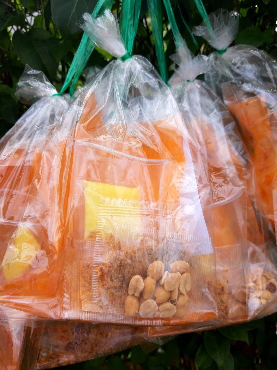 xâu 10b bánh dẻo tôm bơ ngon rẻ