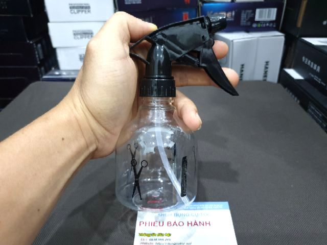 Bình Xịt Nước Cắt Tóc Nam Dung Tích 200ml.