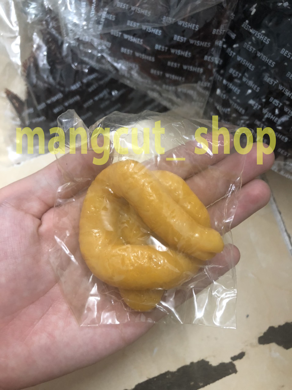 Đồ Chơi Troll Cực Mạnh - Cục Shit Giả