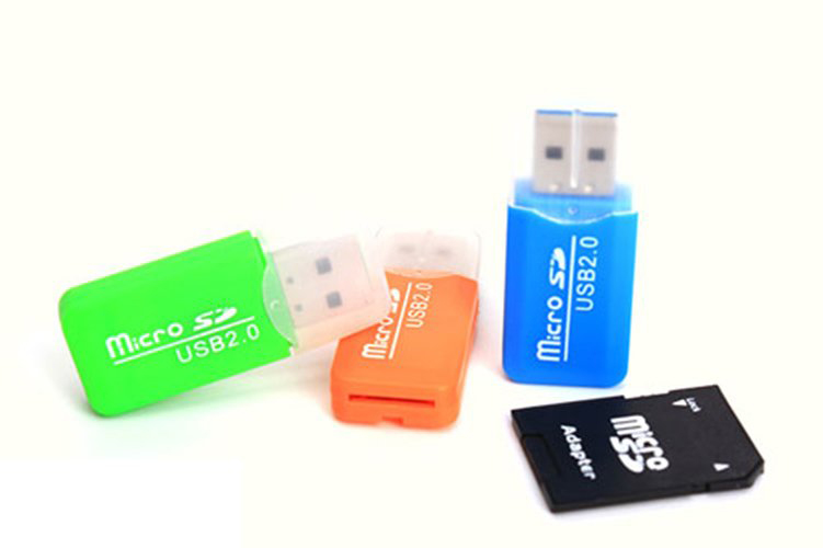 [HCM]Combo 5 Đầu đọc thẻ nhớ nhựa