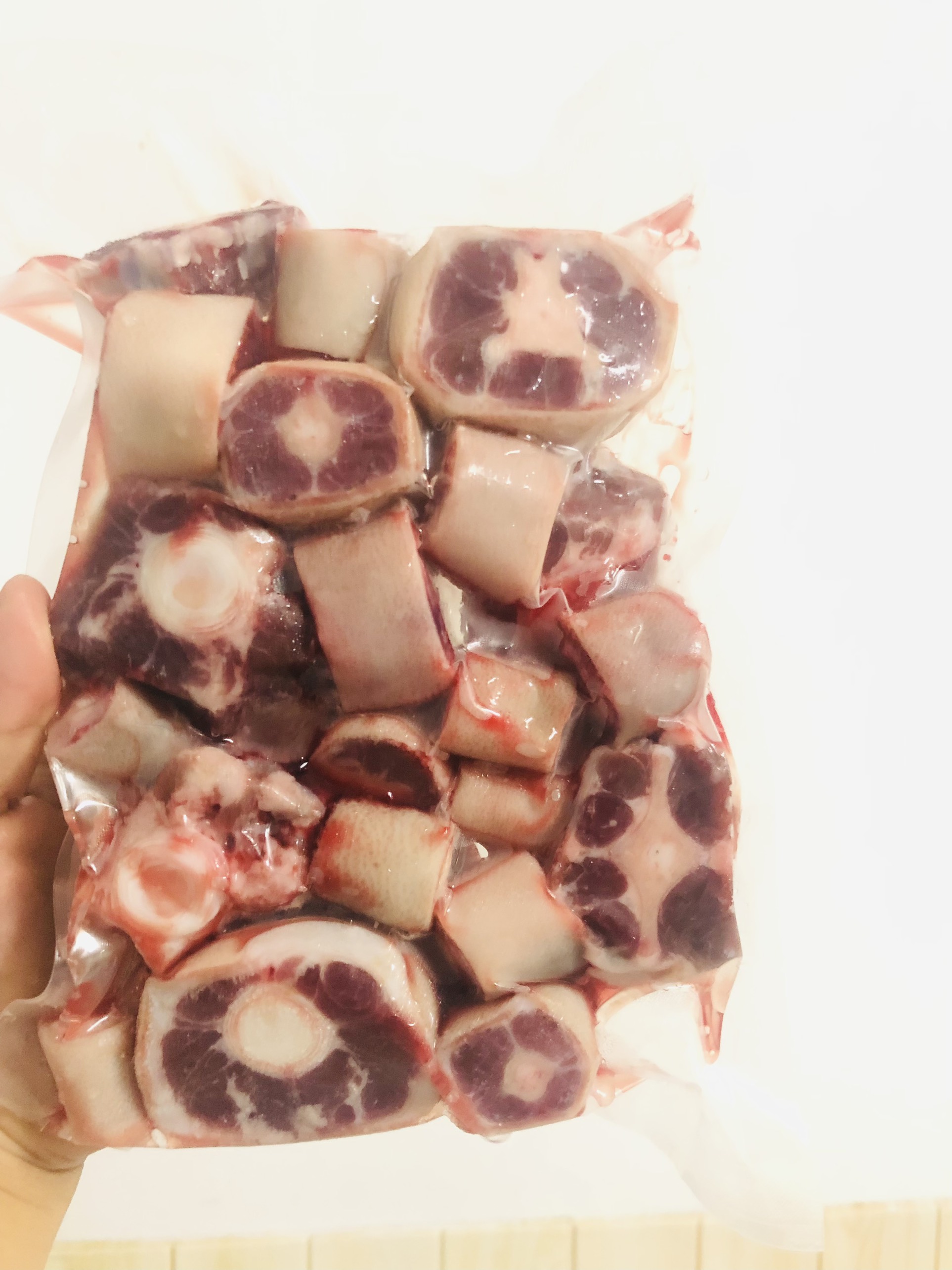 1kg đuôi heo làm sạch đ.ông lạnh