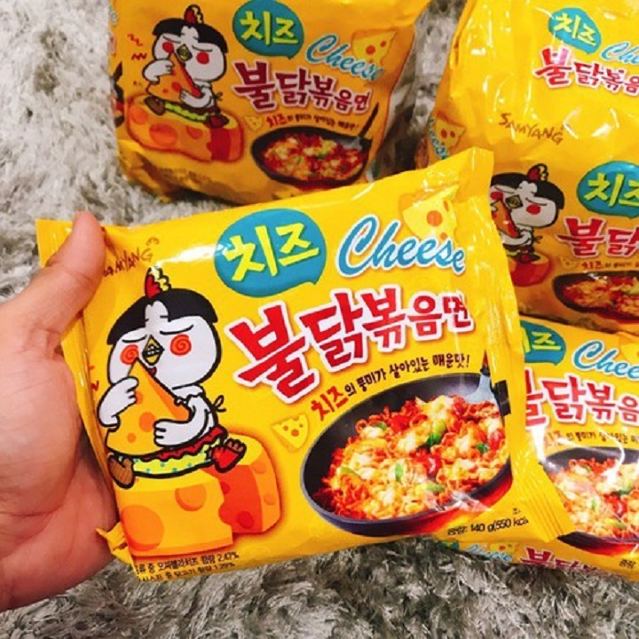 [1lốc mì cay HQ] Mì cay gà vị phomai (5 gói x 140g)