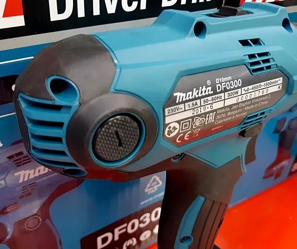[HCM]Máy khoan vặn vít 320W Makita DF0300