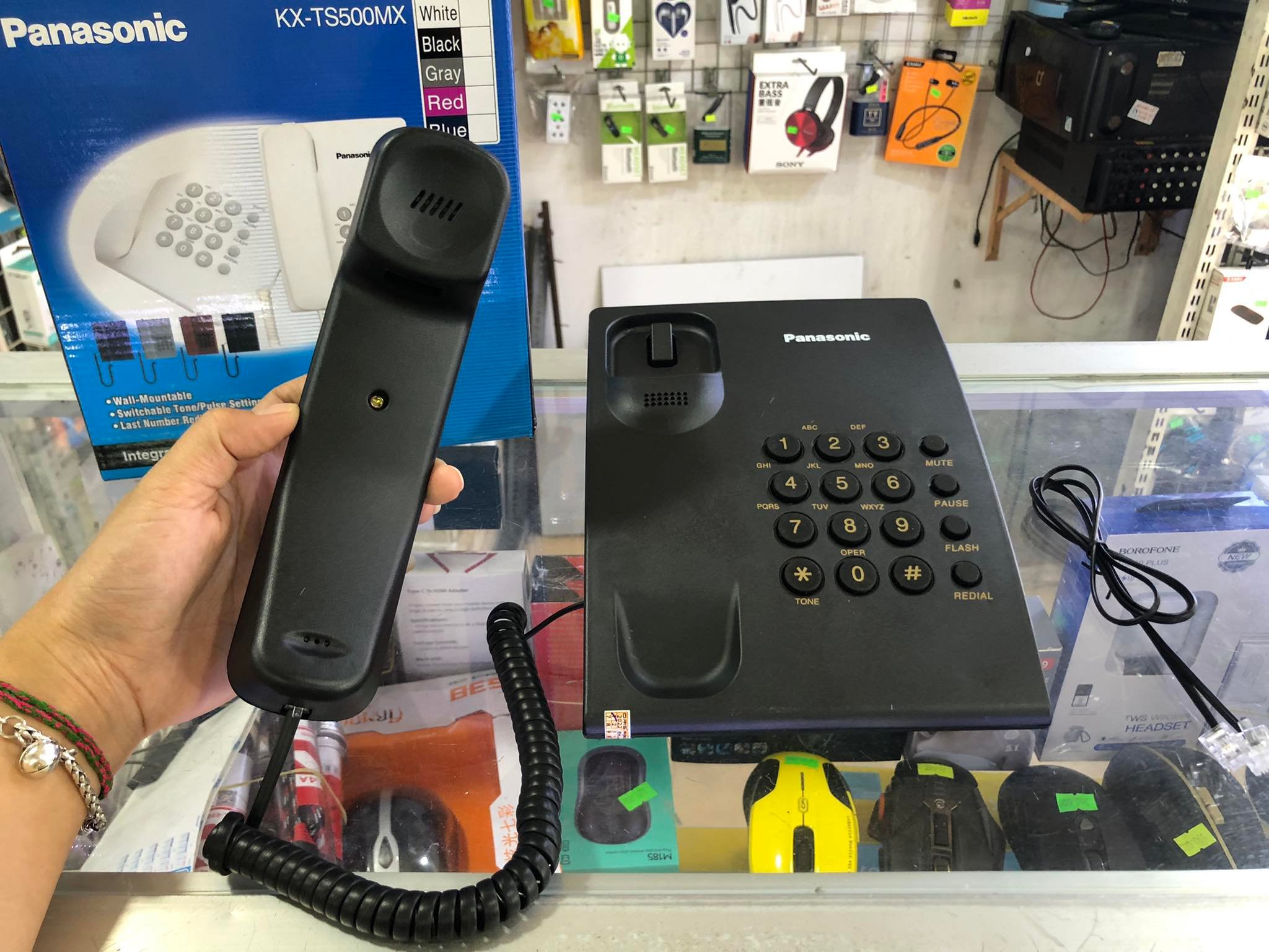 ĐIỆN THOẠI BÀN PANASONIC KX-TS500MX