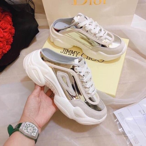 Giày sục dáng thể thao phong cách mới