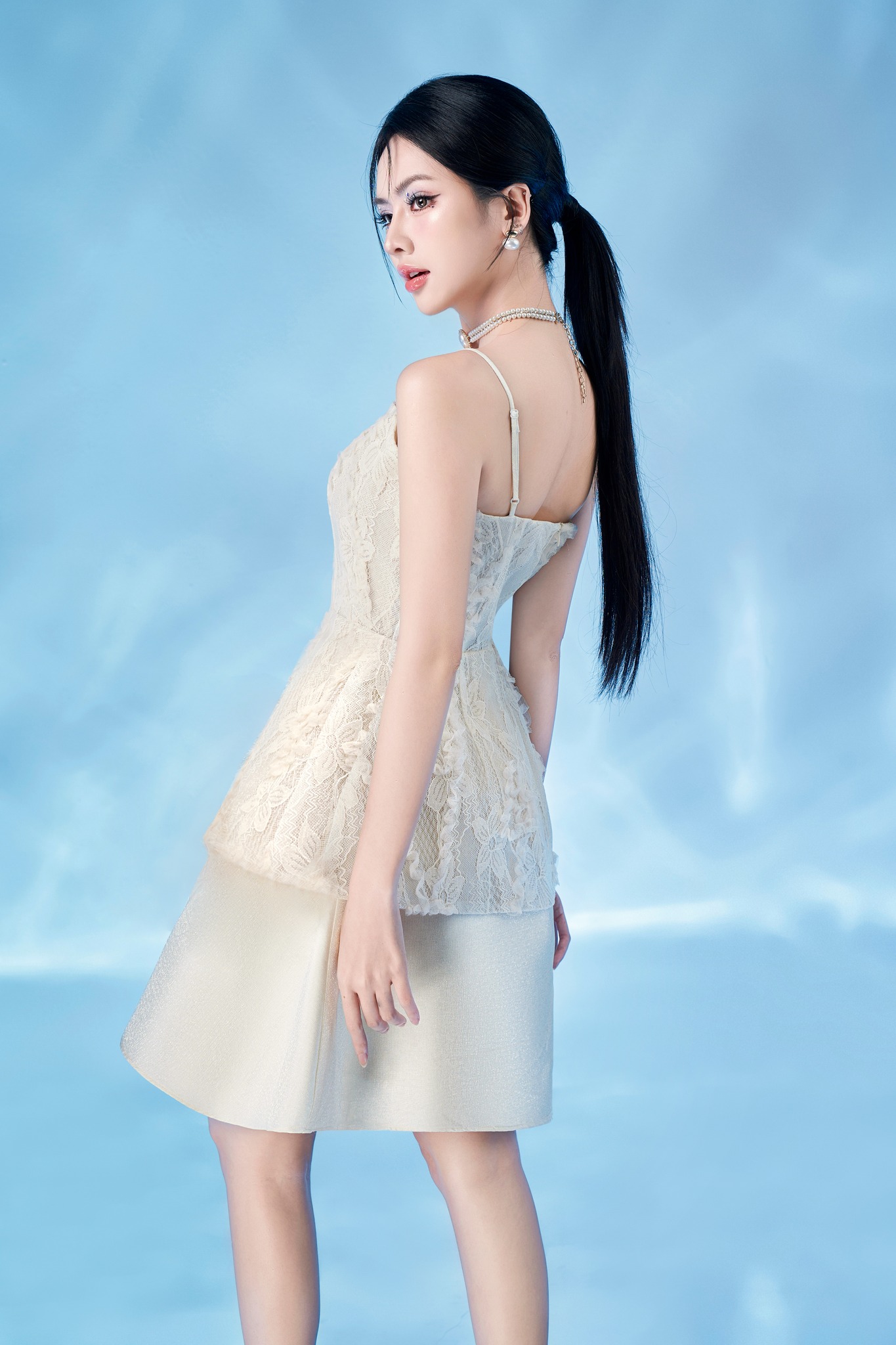 Voucher siêu sale 15% OLV - Đầm Brynn Lace Dress