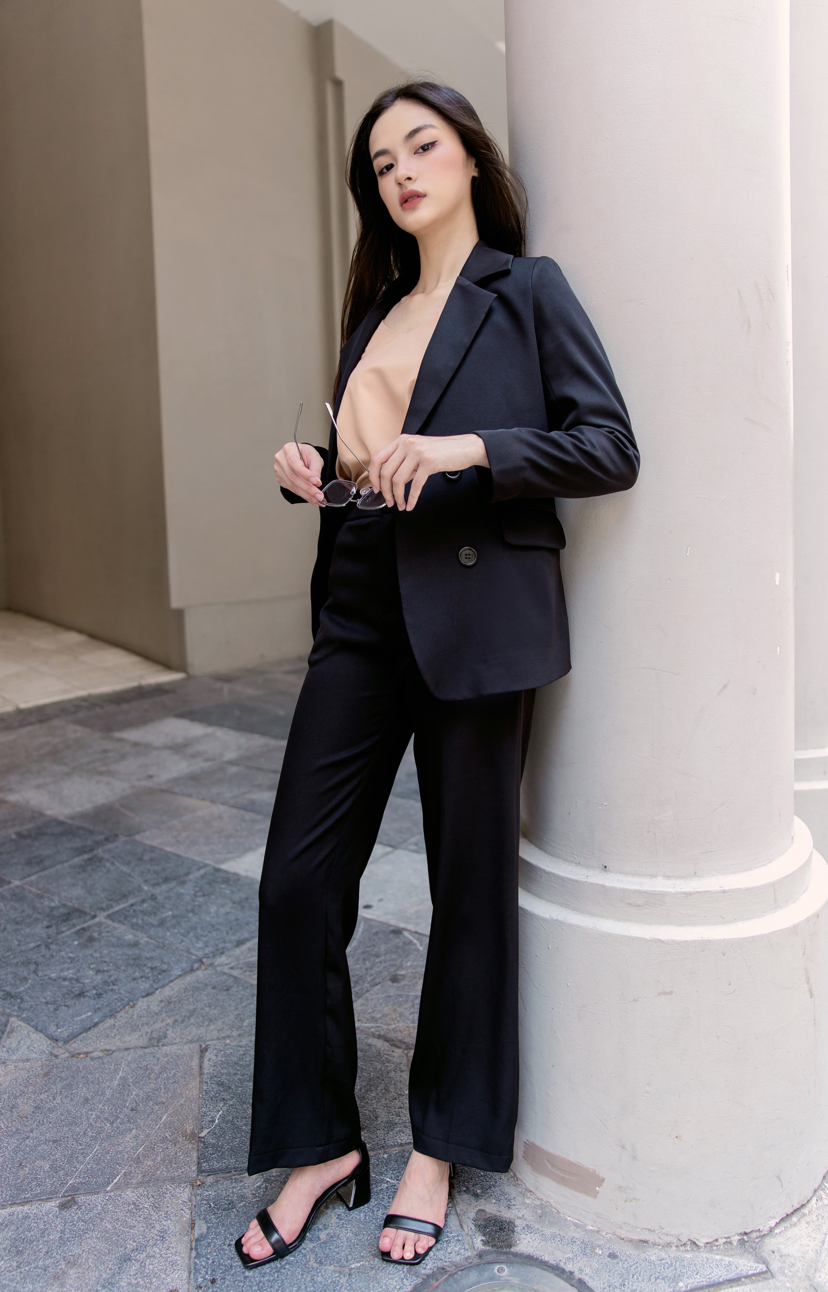 Maiimer - Blazer đen phom suông Stella