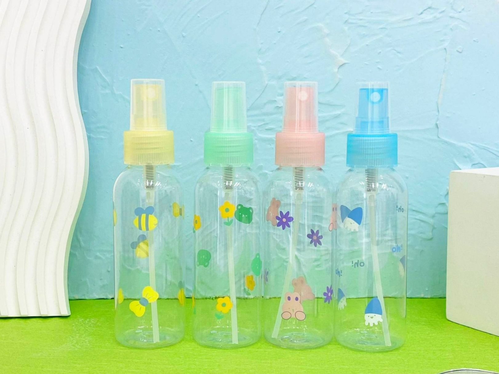 Cute multilayer travel mini cosmetic extract bottle
