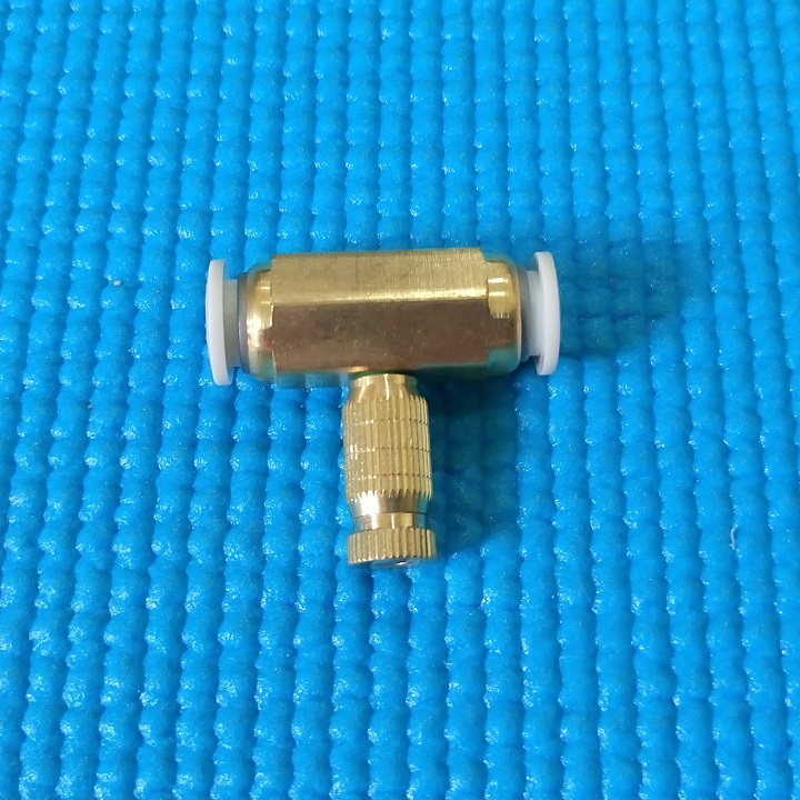 100 Cái đế giữa đồng thau 8mm (không bao gồm béc phun)