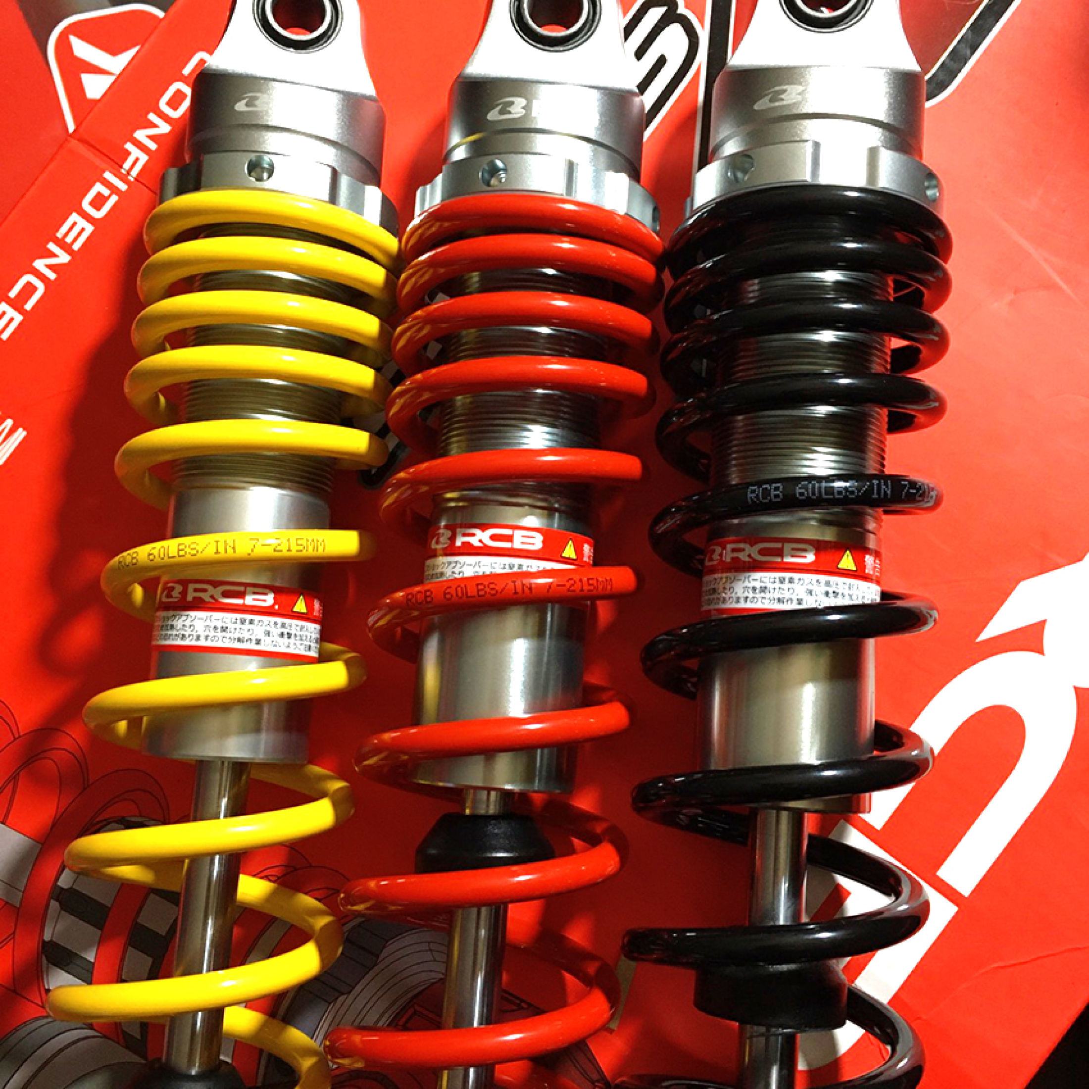 CHÍNH.HÃNG.] 1 ĐÔI Phuộc giảm sóc thụt RCB mẫu C lắp cho Wave Dream, Future Balde Cub đời mới và xe có cùng chiều dài phuộc - Êm hơn nhiều lần phuộc zin - Bảo hành 1 năm - 3 màu tùy chọn