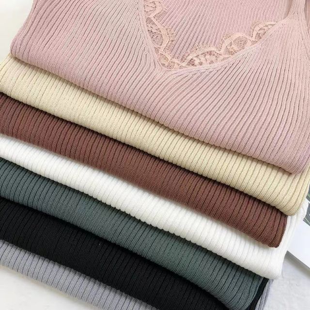 Áo len tăm 2 dây phối ren P006