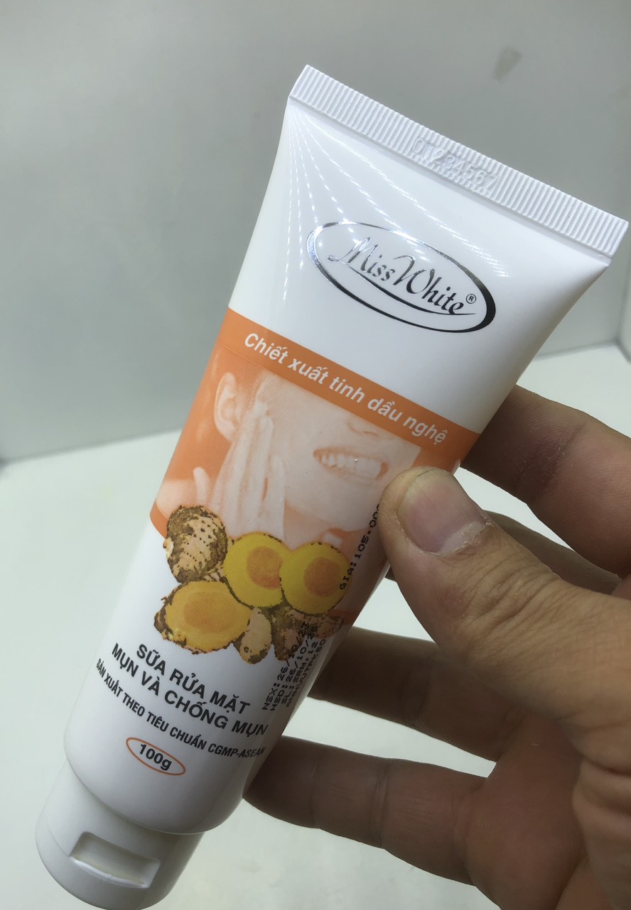 Sữa rửa mặt MissWhite mụn, thâm 100g