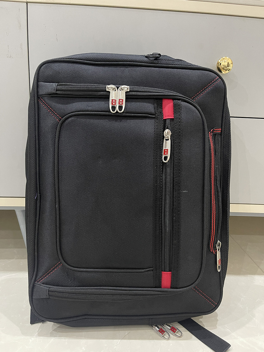 Cặp đa năng cho học sinh đeo chéo vai - xách tay - đeo balo cao cấp Dù Xốp Thái viền ngang kéo đen