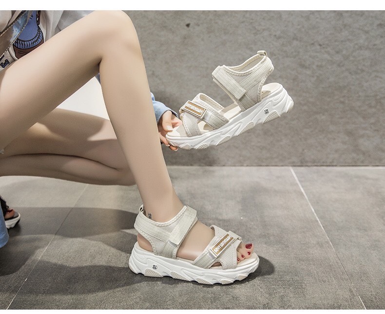 Sandal đế bánh mì siêu chất