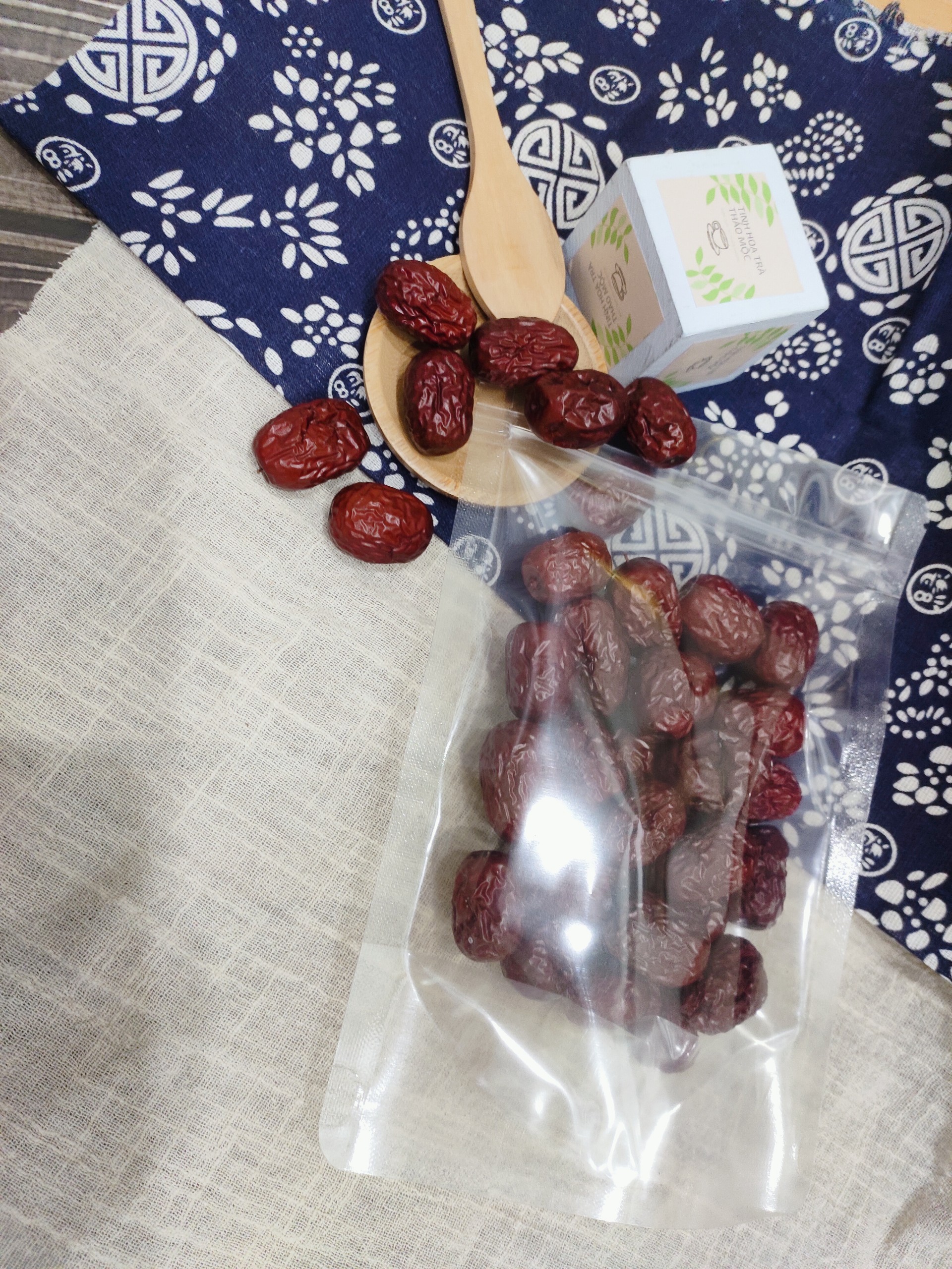 ( ảnh thât ) Táo đỏ sấy khô 100g