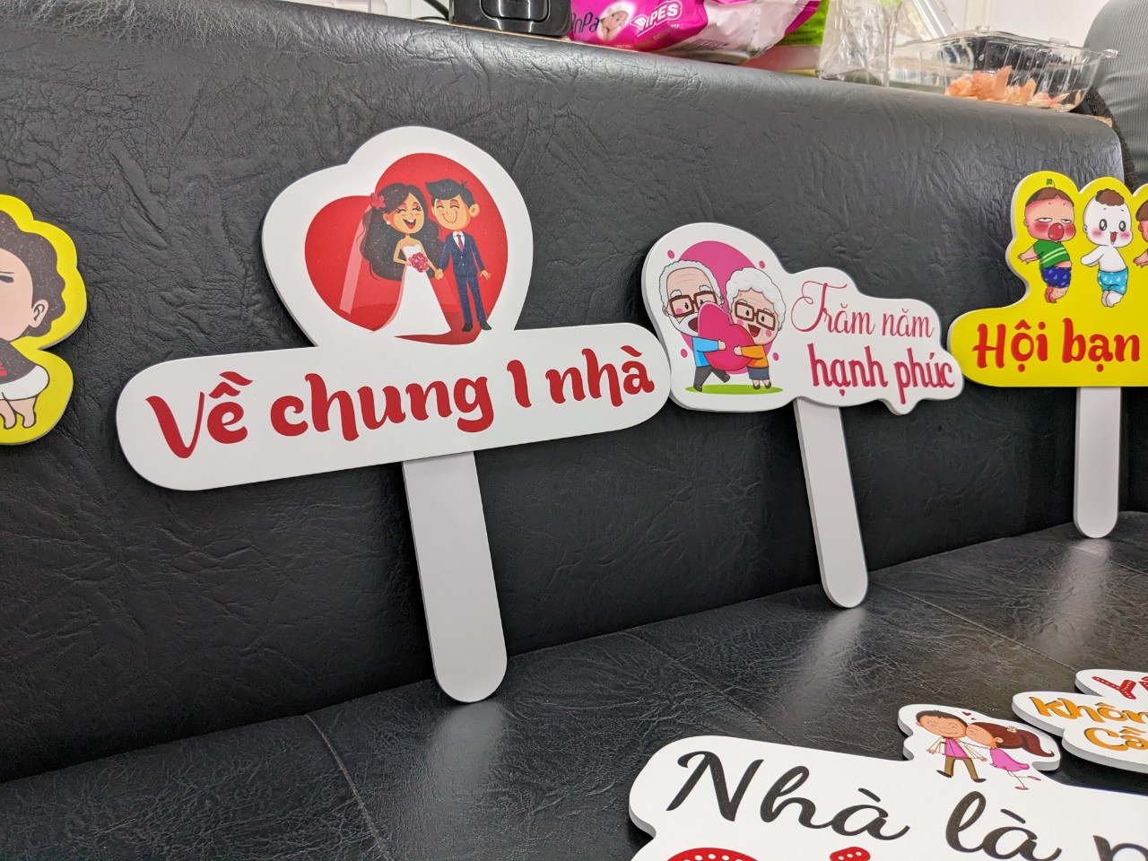 Bảng hashtag cầm tay chụp hình đám cưới (MS 101 - 136)