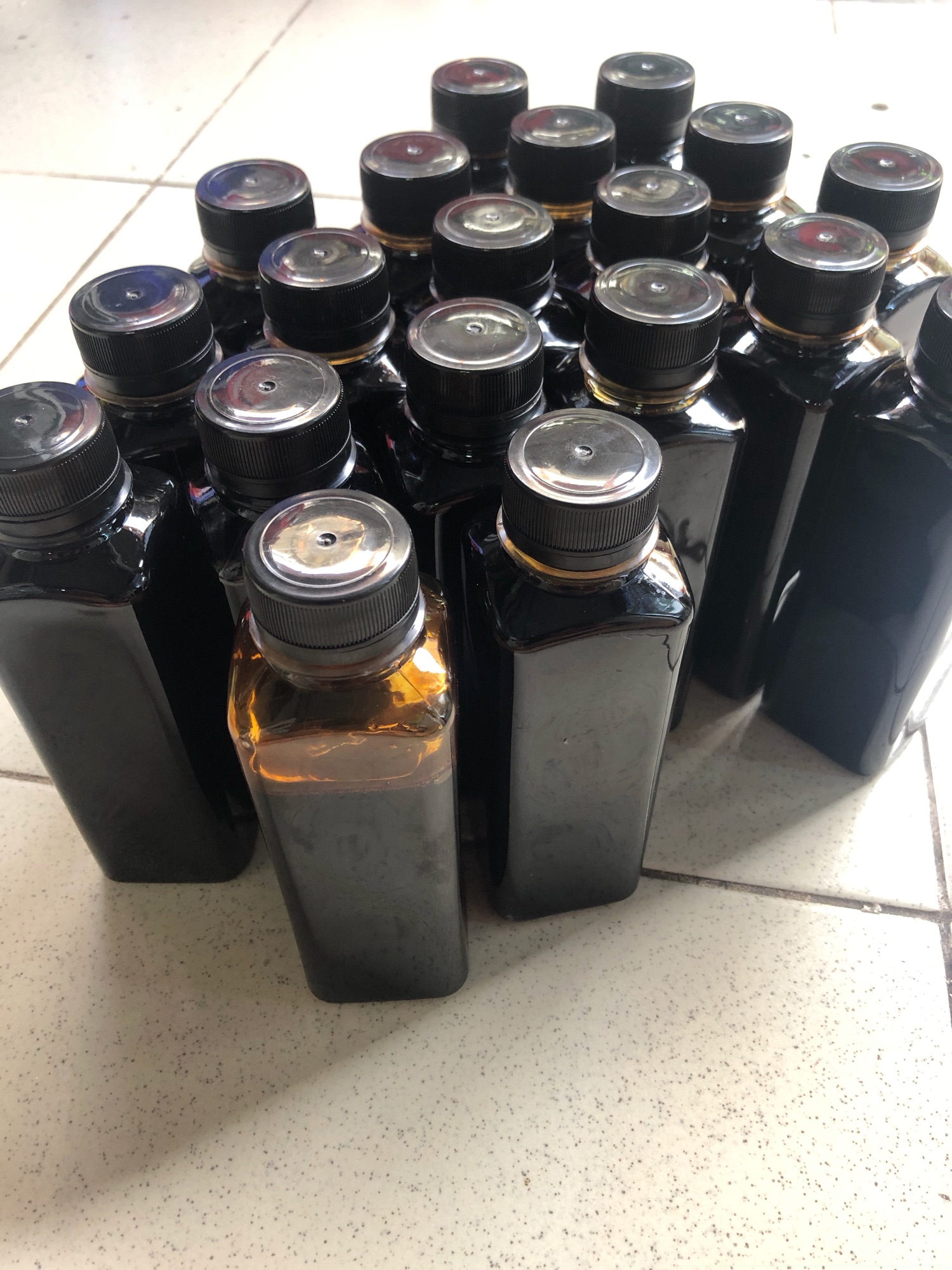 [HCM]Hắc Xì Dầu 200ml