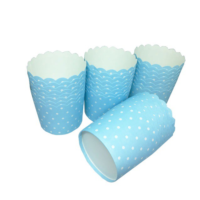 Khuôn giấy lót bánh cupcake cứng (50 cái) mầu sắc ngẫu nhiên 6cm