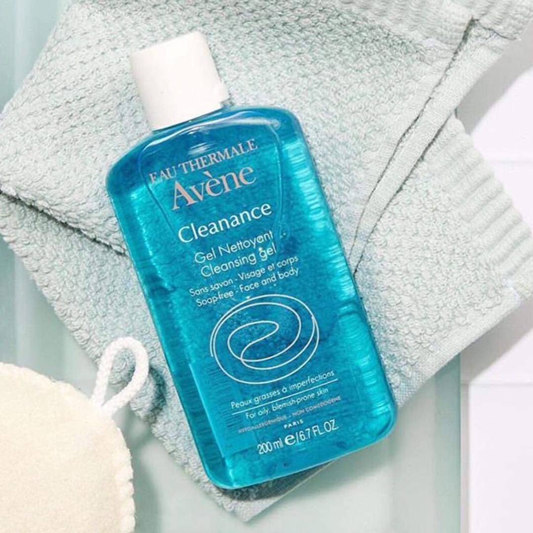 Sữa rửa mặt avene cleanance cleansing da dầu mụn gel