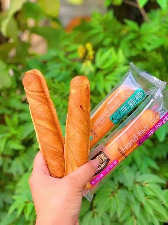 [Hoàn tiền 10%] { thùng mix 2 vị 1kg } Bánh mì que ngàn lớp Đài Loan
