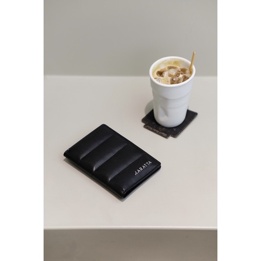Ví Air Passport Wallet thiết kế