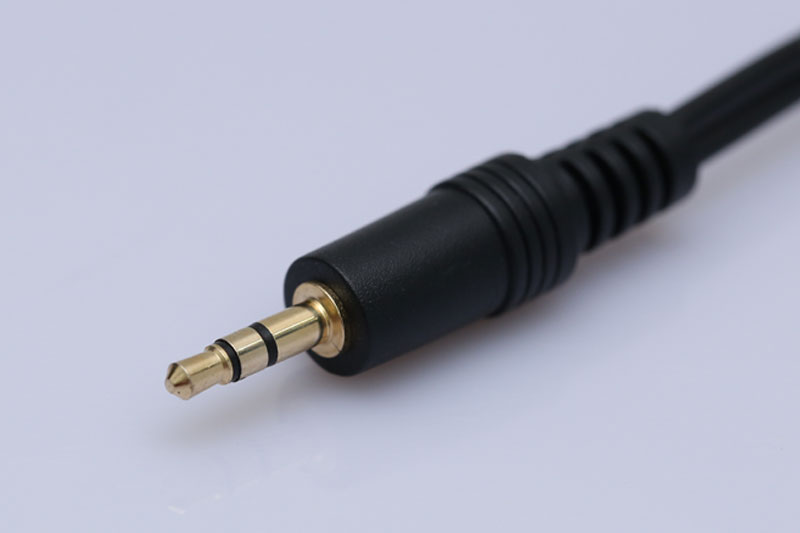 Dây Chia Jack Loa Chuẩn 3.5mm Từ 1 Ra 2  -OTG8