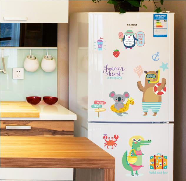 [HCM]Decal trang trí tường - Thú Du Lịch Vui Chơi