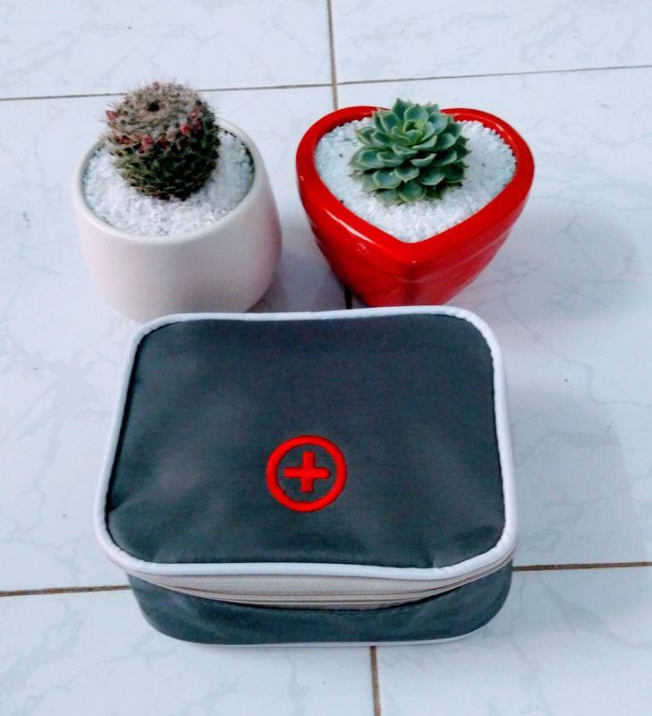 Túi y tế cỡ 13 * 10 * 4 cm màu xám