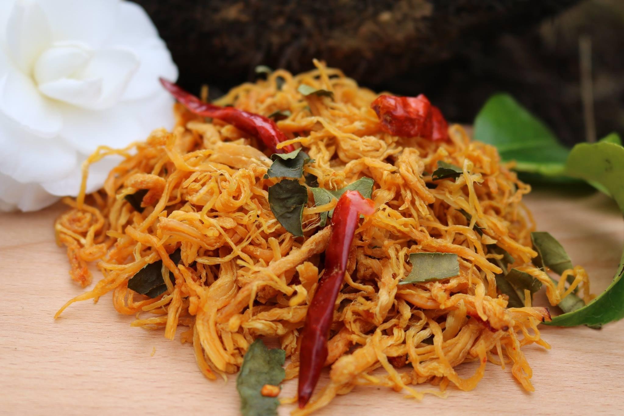 500g Khô gà lá chanh xé cay