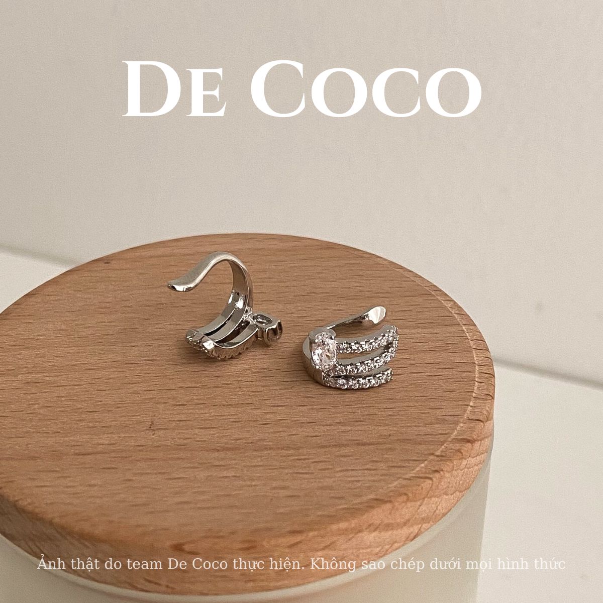 Khuyên tai kẹp vành đính đá Zena De Coco