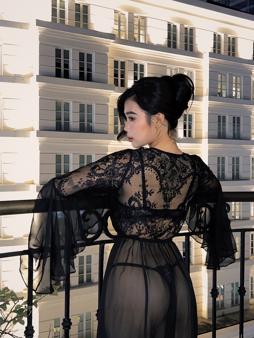 Gown Voan Estella L'âme Rouge