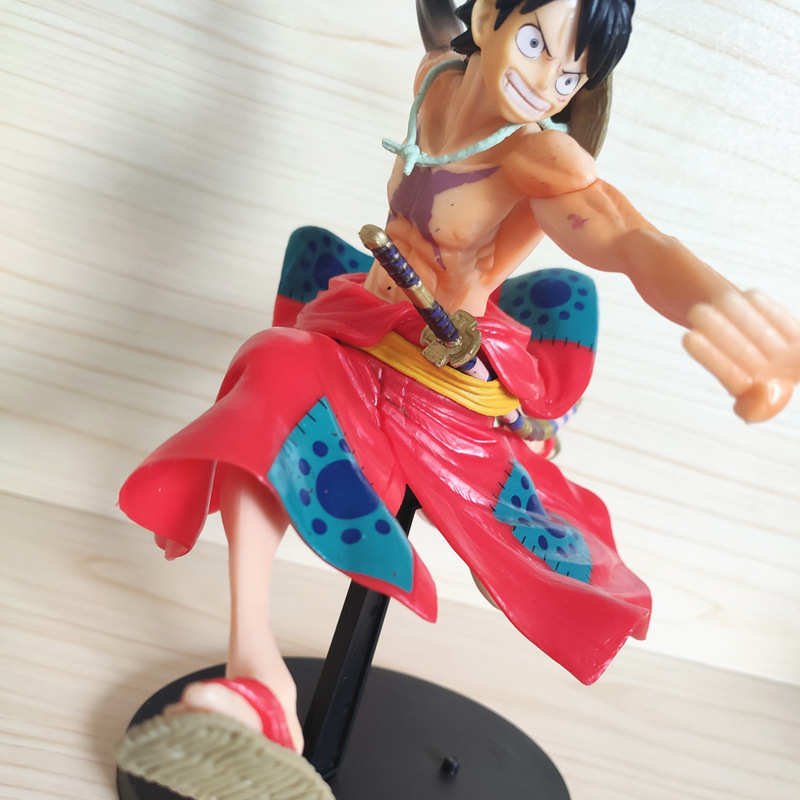 Mô hình OnePiece - Luffy Wano cởi trần dáng chạy