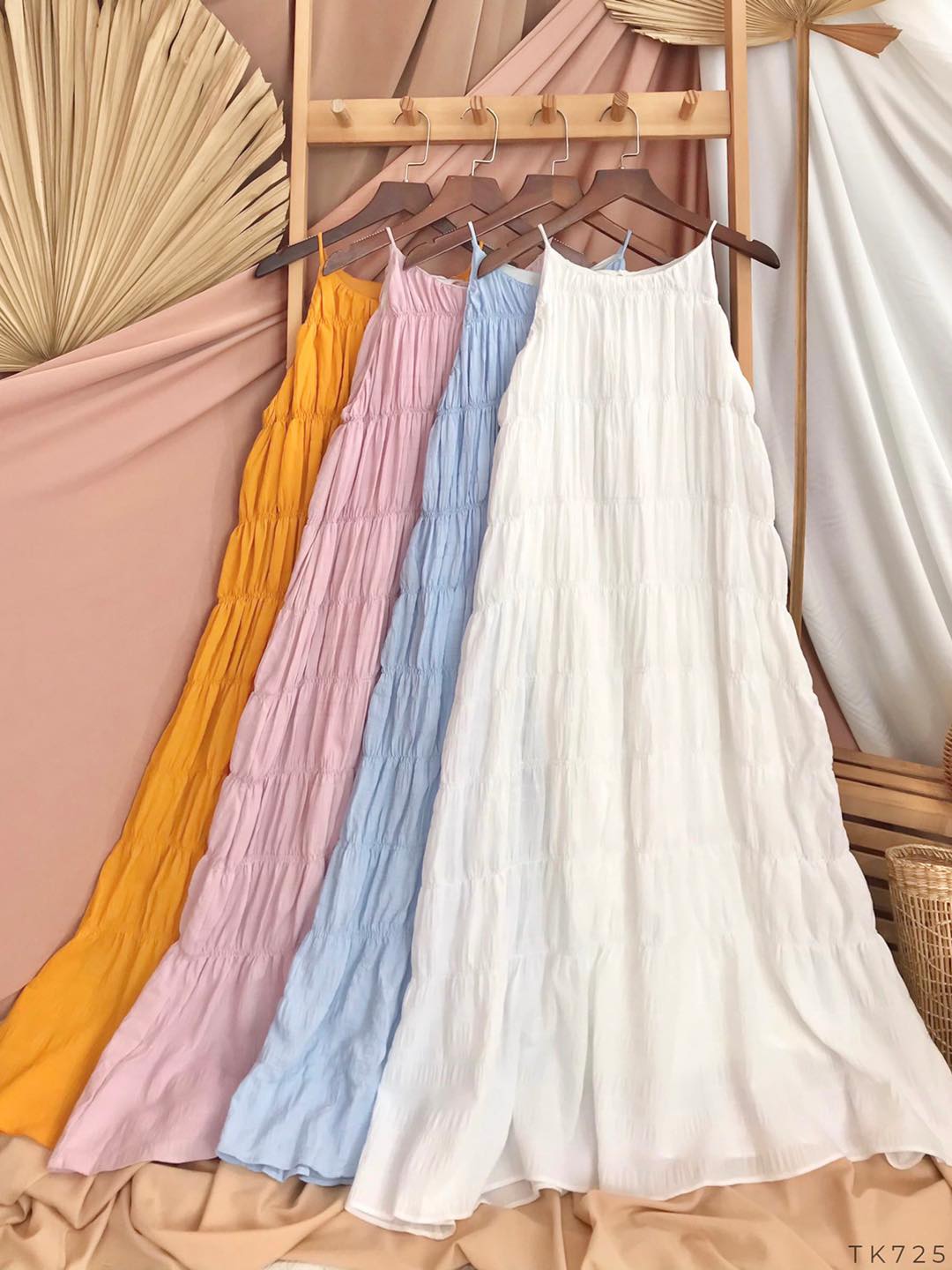 [Ảnh thật] Đầm maxi 2 dây cổ yếm nhún tầng
