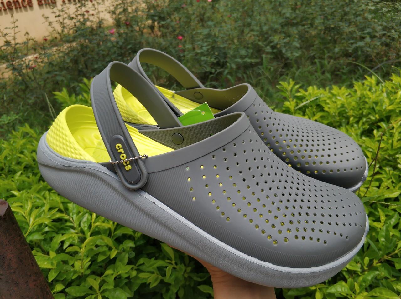 Giày dép sục crocs mềm nhẹ êm ái