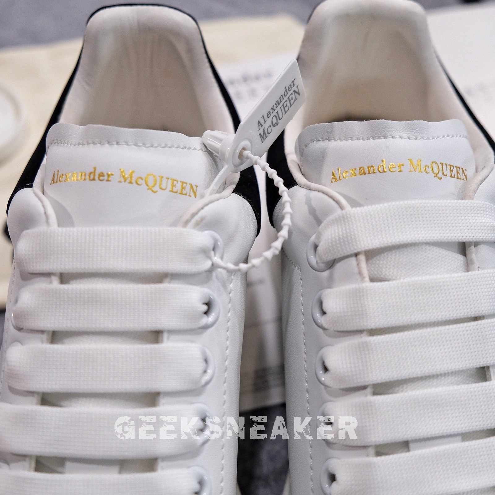 [GeekSneaker] Giày Mc Queen | McQueen Gót Nhung