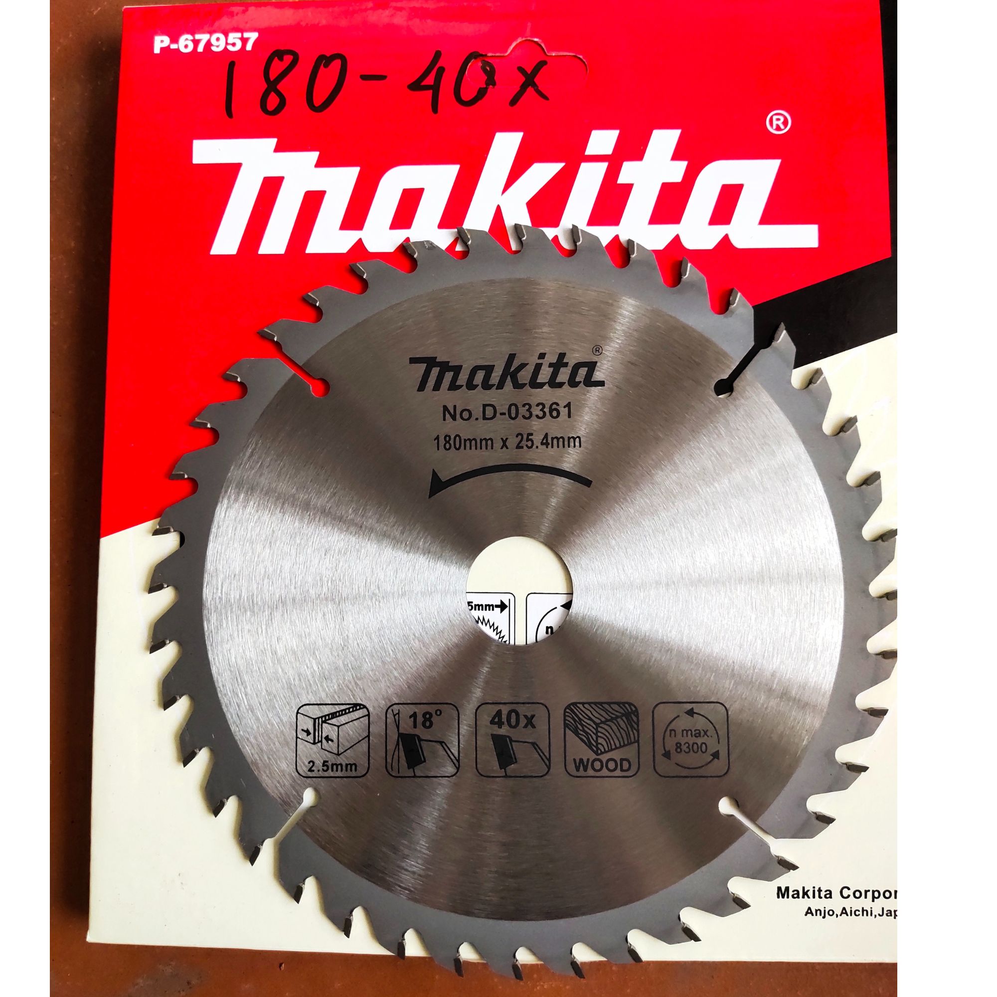 Lưỡi cưa gỗ Lưỡi cắt gỗ 180mm 40 răng hiệu Makita hàng