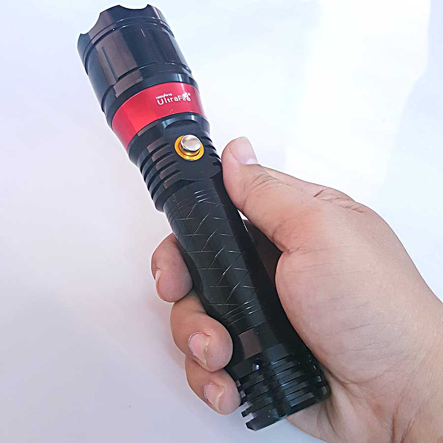 [HCM]Đèn Pin Laser Tia Đỏ 2 Trong 1 Cao Cấp