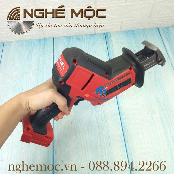 Máy cưa kiếm M18 FHZ-0
