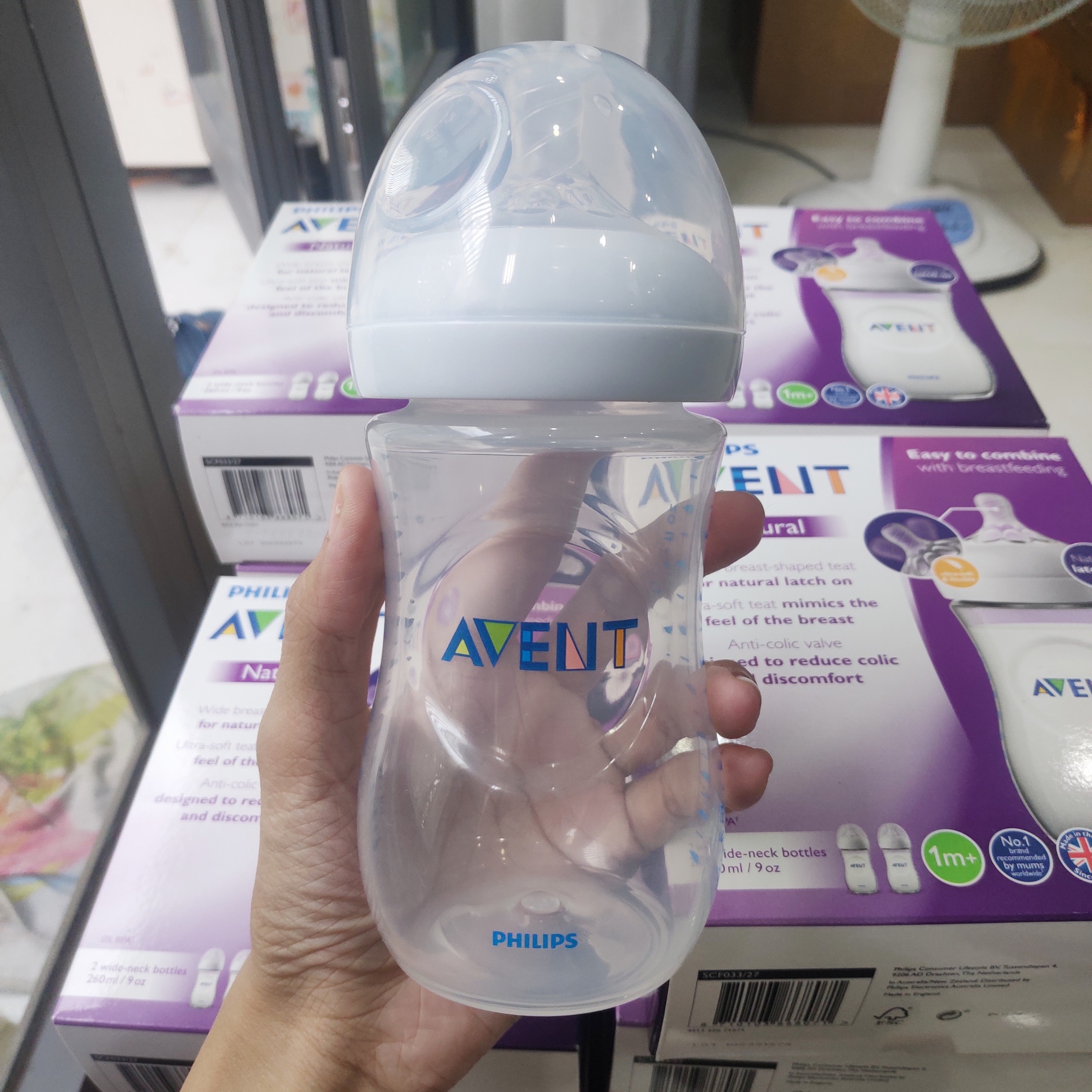 Bình sữa Philips Avent Natural 260ml (Sản xuất tại Anh) (SCF693/13)