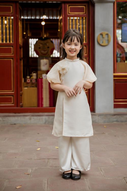 Áo Dài Hai Tà Đính Hoa Nữ