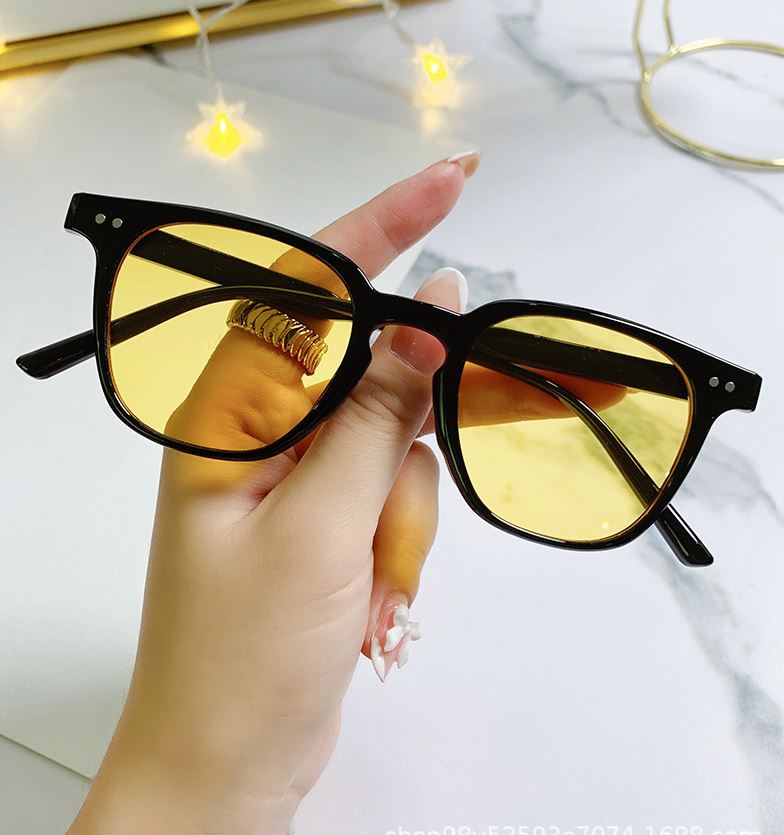 Mắt kính dáng vuông phong cách Hàn Quốc D52