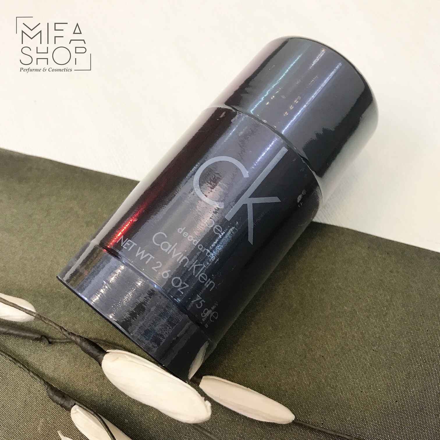 LĂN KHỬ MÙI NAM CALVIN KLEIN CK BE 75G