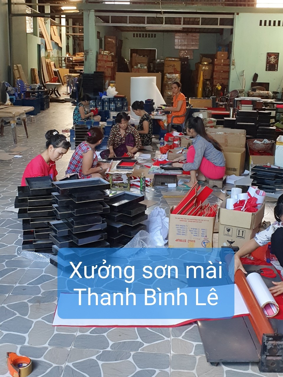 ( Tặng kèm khung) Tranh sơn mài cá chép dát vàng nhiều size cho bạn lựa chọn
