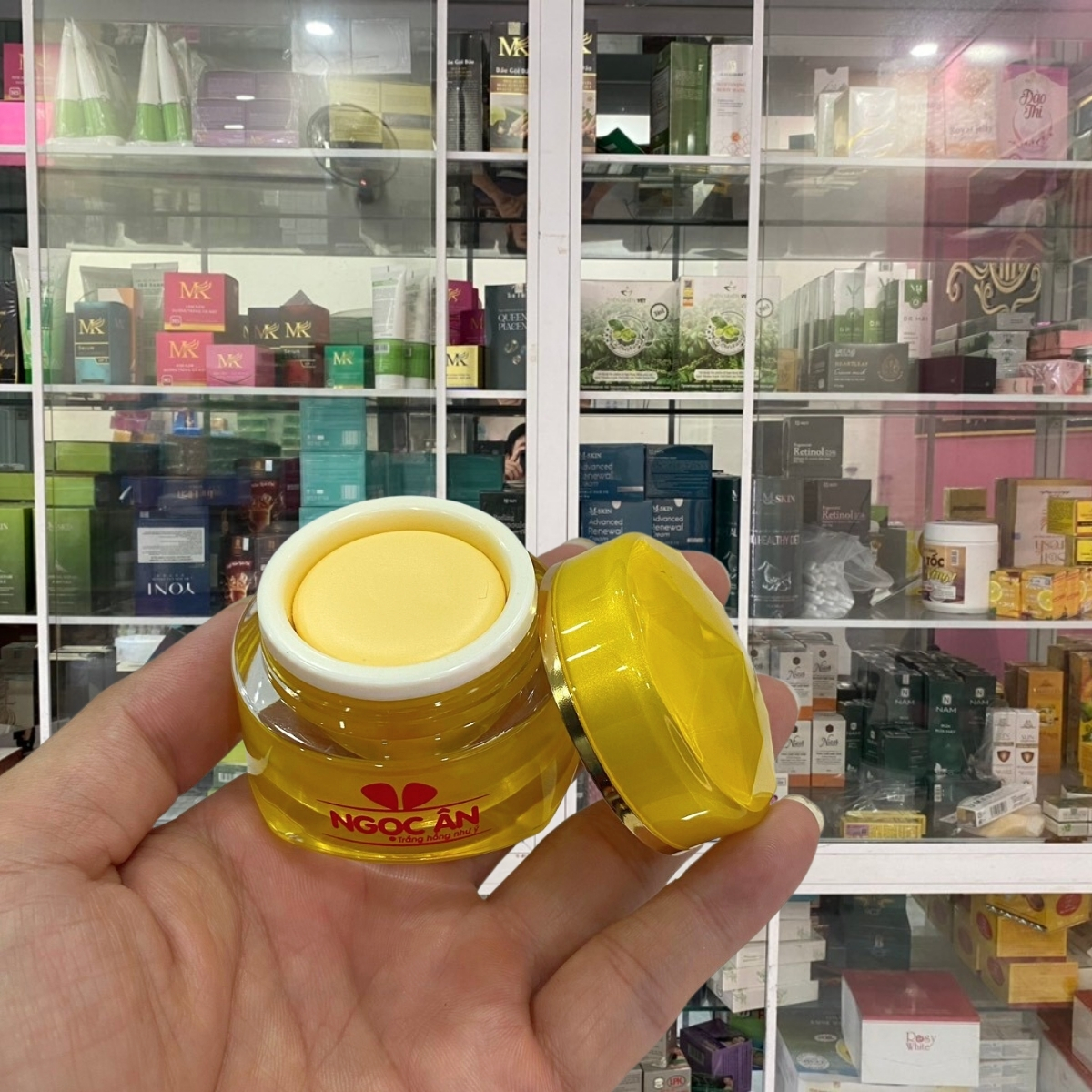 [Mẫu Mới 2025] Kem Dưỡng Da, Hỗ Trợ Ngừa Mụn Ngọc Ân (10g) - Tùng Ân Cosmetics chính hãng