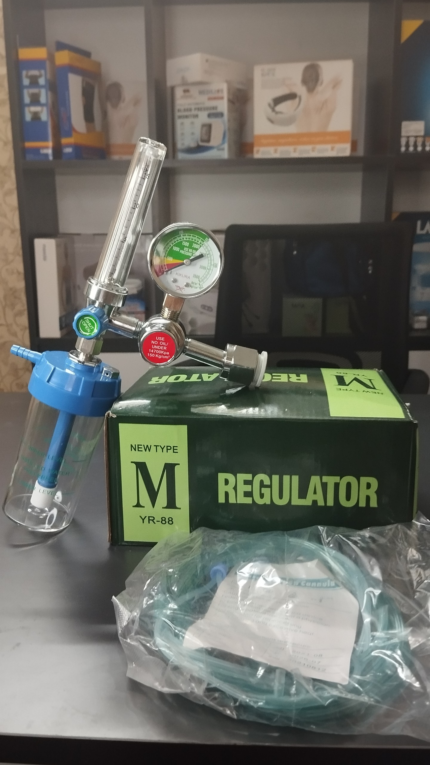Đồng Hồ Oxy Dùng Cho Bình Oxy Regulator Tặng Kèm Dây Thở
